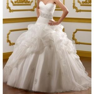 More Lee Wedding Dress Style # 1823